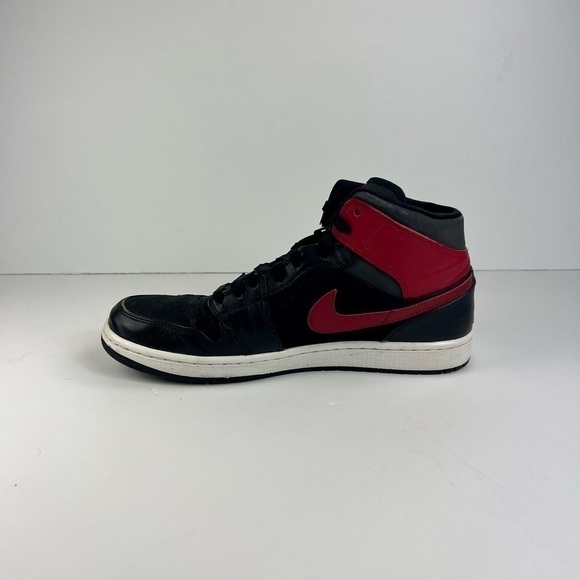 ?nike Air Jordan 1 Mid \'Gym Red\' Men\'s Sneaker Size 11.5 Black Red 554724-024 main image 9
